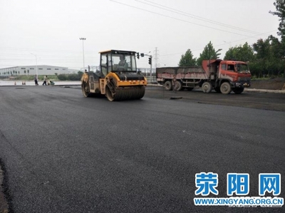 鄭州市新材料產(chǎn)業(yè)園區(qū)13號路瀝青鋪設(shè)工程管理優(yōu)化